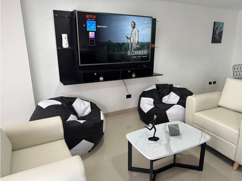 Amoblada Espectacular Casa Belén - Medellín, Precio por día. — foto 2