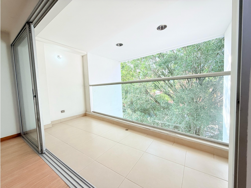 Venta HERMOSO Apartamento PH Laureles — foto 4
