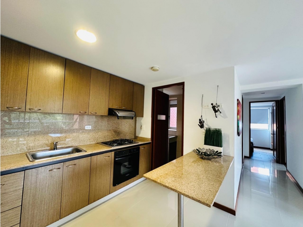 Amoblado ESPECTACULAR Apartamento Loma los Benedictinos — foto 4