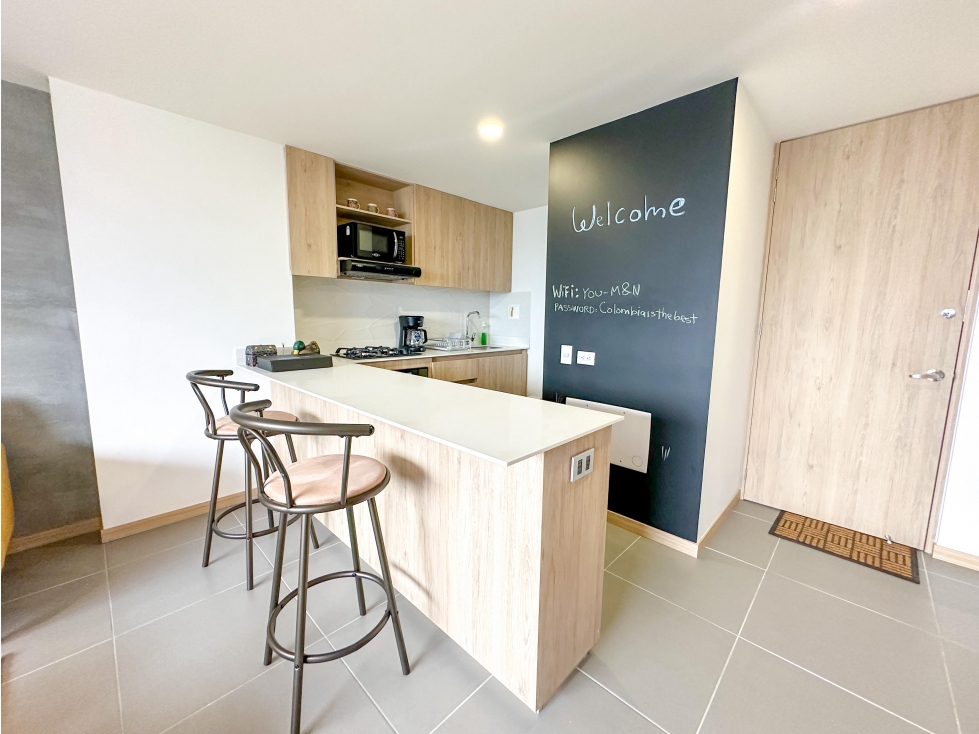 Amoblado HERMOSO Apartamento URBANITY cerca a Poblado — foto 5