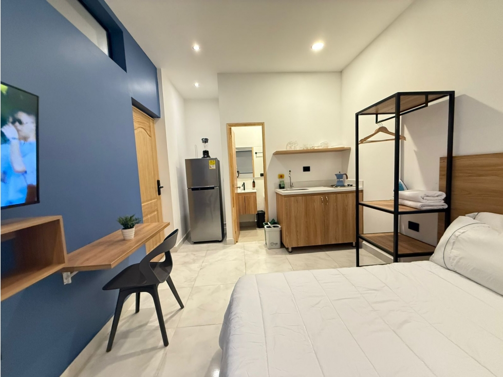 Amoblado HERMOSO estudio tipo loft Laureles — foto 2