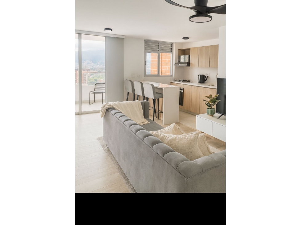 Amoblado HERMOSO Piso 25 Robledo cerca al Pablo Tobón — foto 2