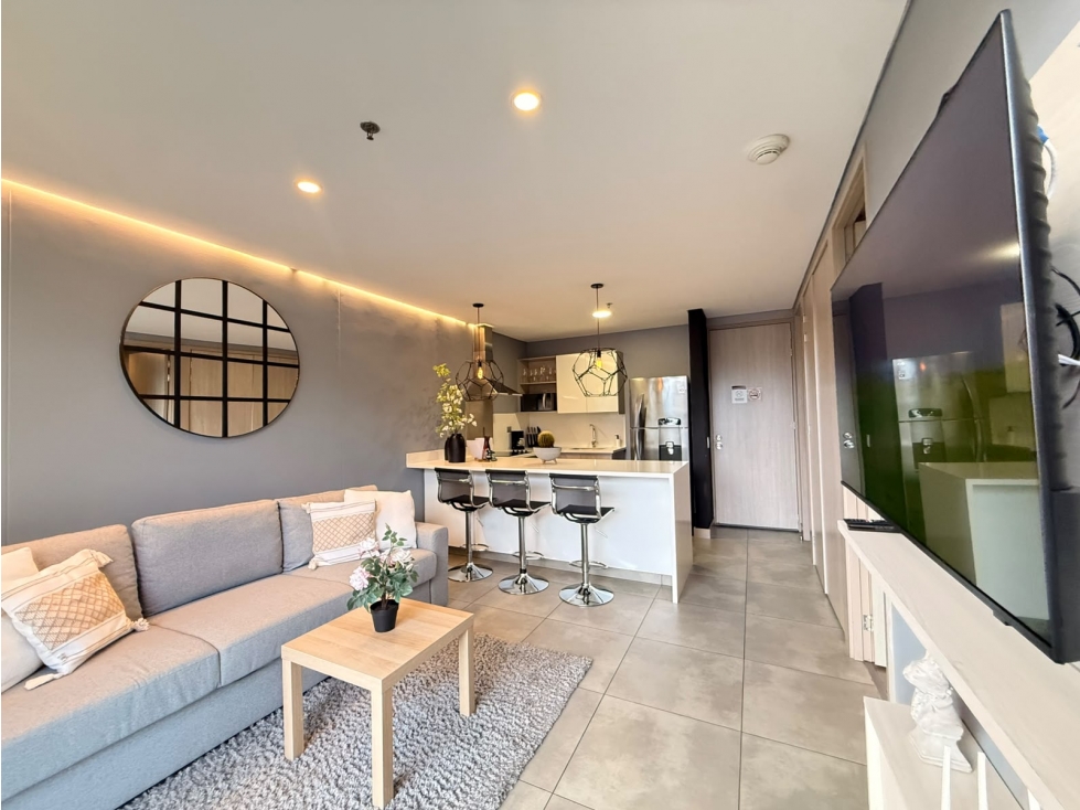 Amoblado HERMOSO Apartamento cerca a Provenza y Tesoro