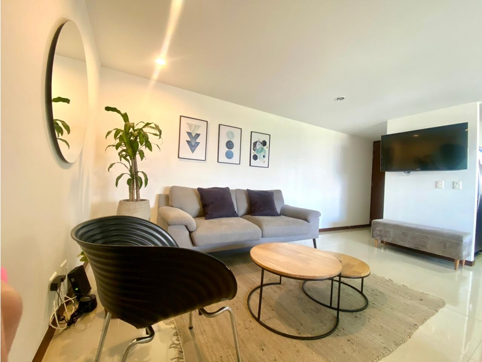 Amoblado Hermoso Apartamento la Abadía Envigado - Antioqua.