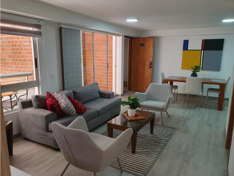 Amoblado Hermoso ApartaEstudio la Frontera Poblado - Medellín