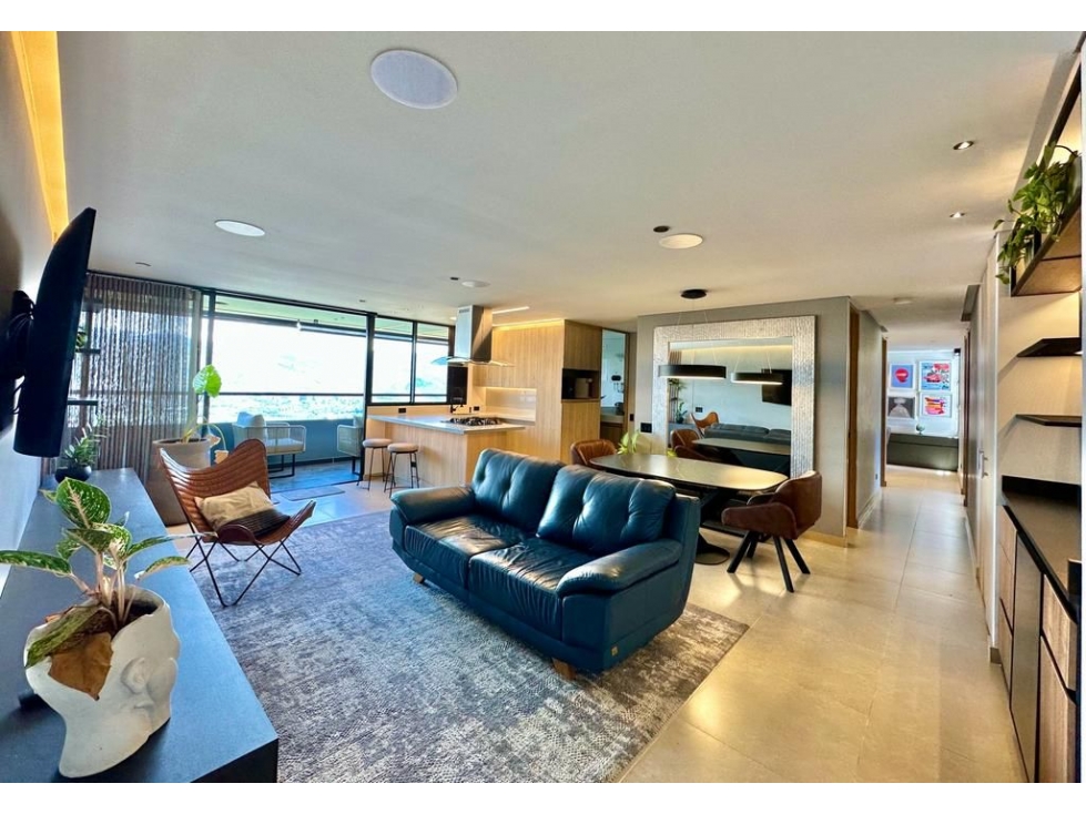 Amoblado Espectacular Apartamento Palmas piso 31-Medellin