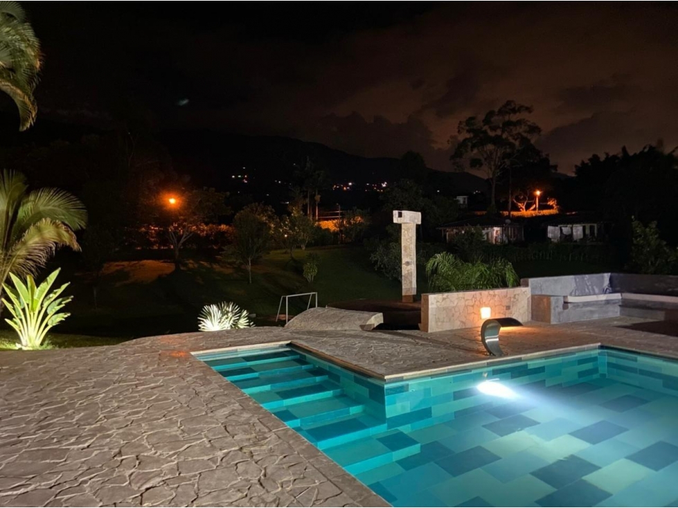 Amoblado Espectacular Finca Girardota Antioquia - Precio por noche. - 3