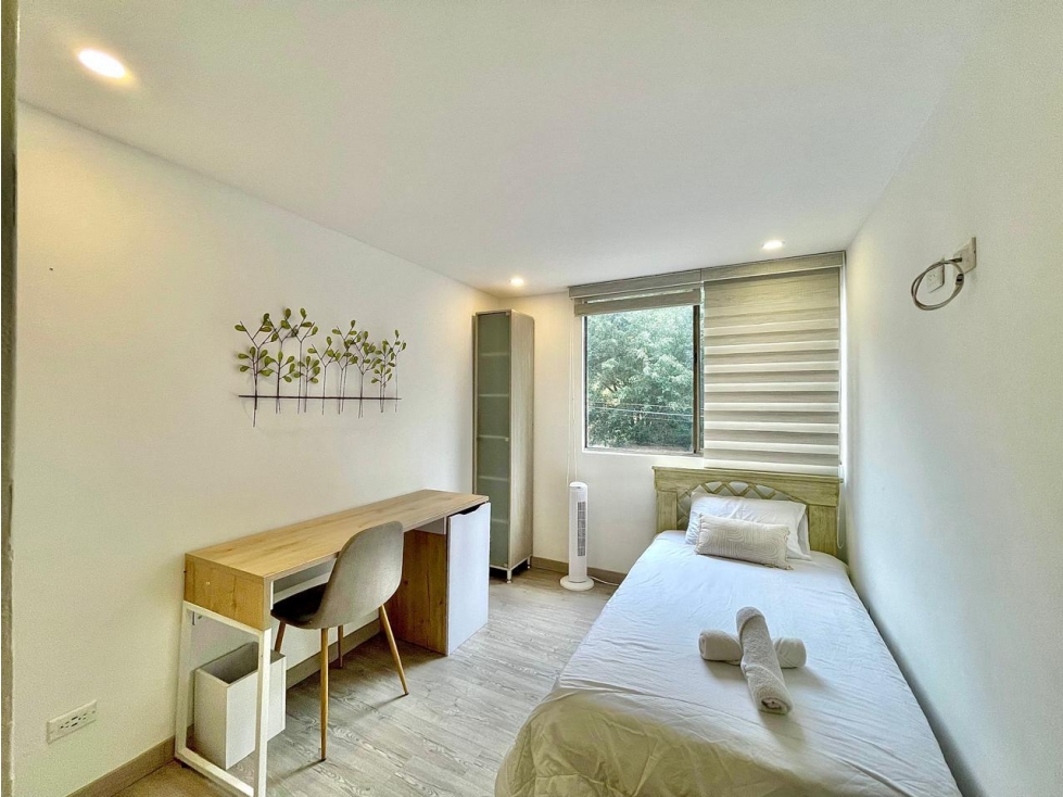 Amoblado HERMOSO Apartamento Envigado Sector la Abadía — foto 4