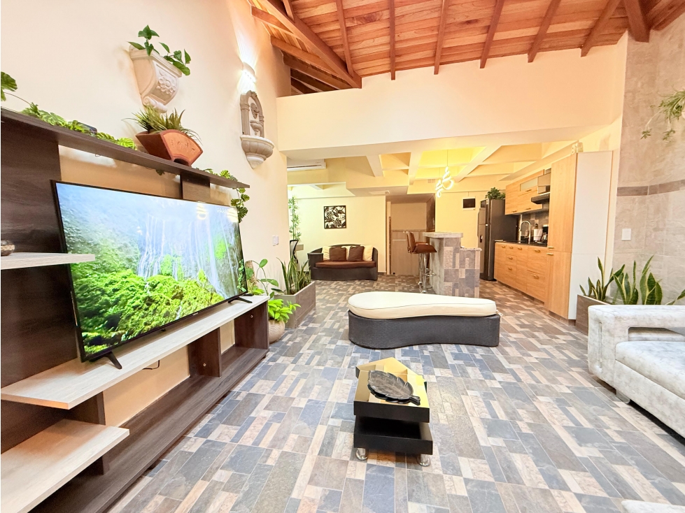 Amoblado HERMOSO Apartamento Laureles piso 1