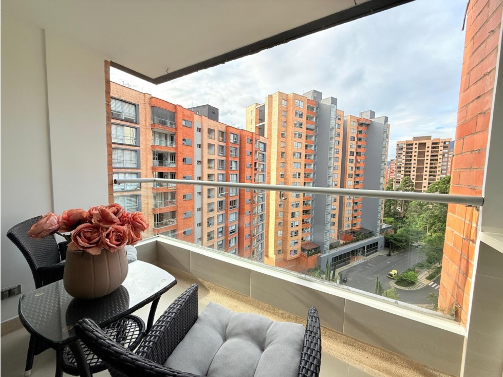 Amoblado HERMOSO Apartamento Loma de las Brujas Envigado — foto 3