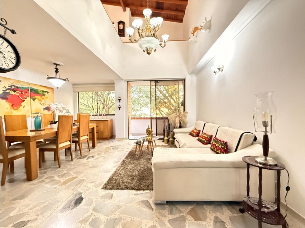 Venta HERMOSO PH Dúplex Laureles