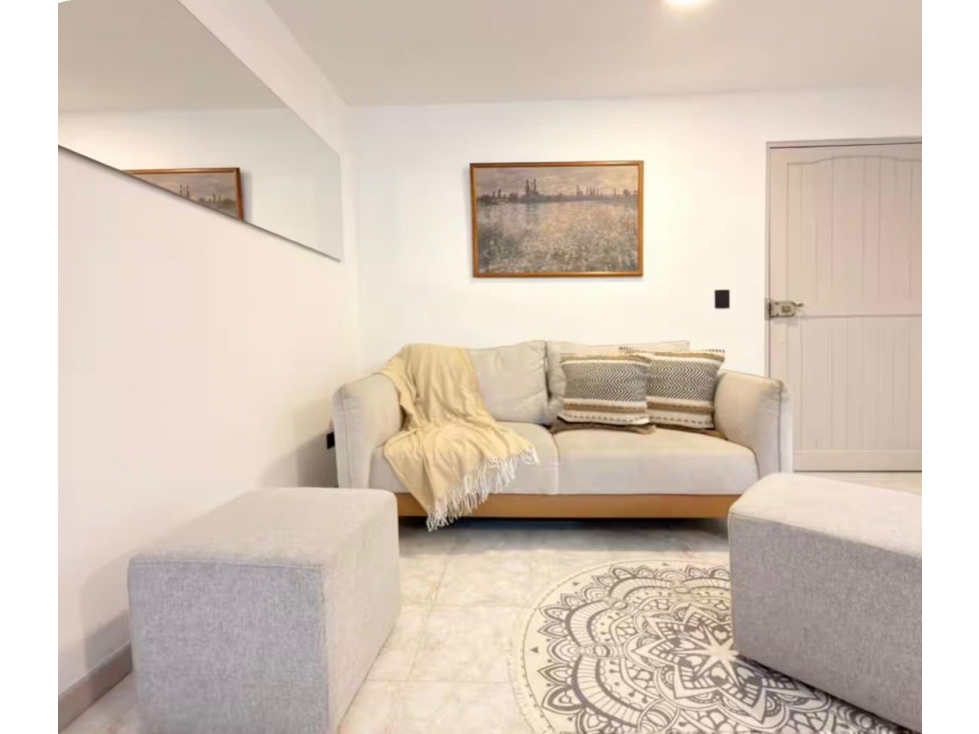 Amoblado HERMOSO Apartamento Laureles