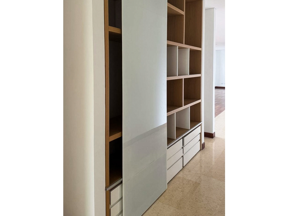 Apartamento en alquiler. Parte alta Loma del Tesoro - 3