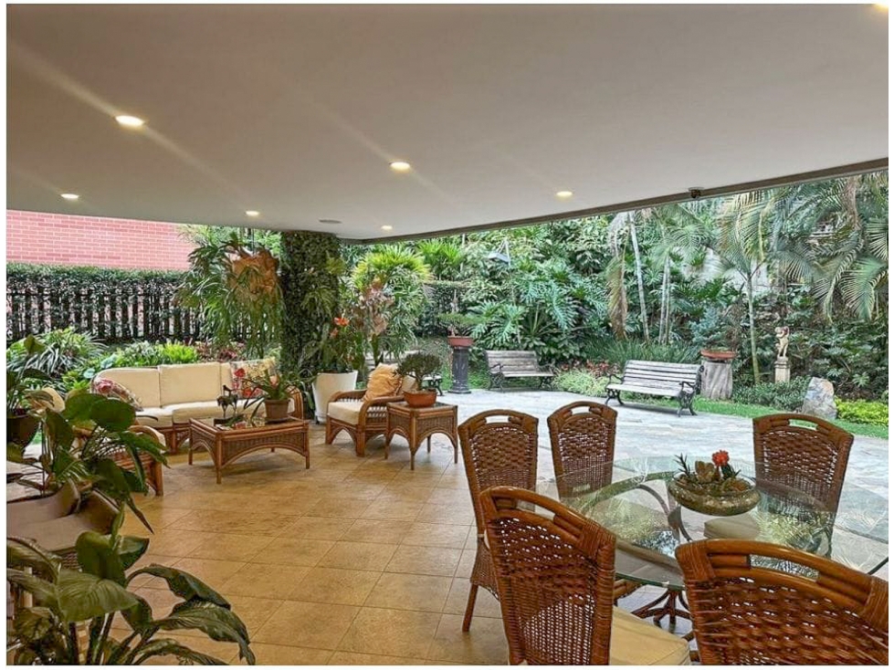 Fabulosa casa en San Lucas. Sector Drive Inn