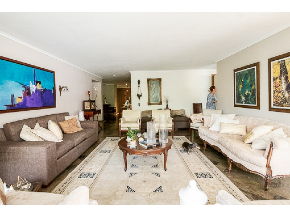 Apartamento Loma del Campestre de 243 mts para reformar — foto 5