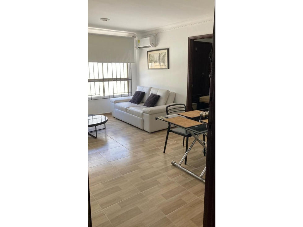APARTAESTUDIO AMOBLADO EN RIOMAR