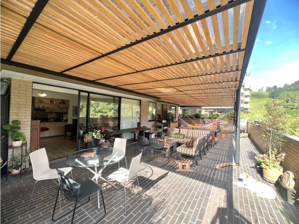 VENDO APARTAMENTO EN EL RETIRO VISTA ESPECTACULAR — foto 2
