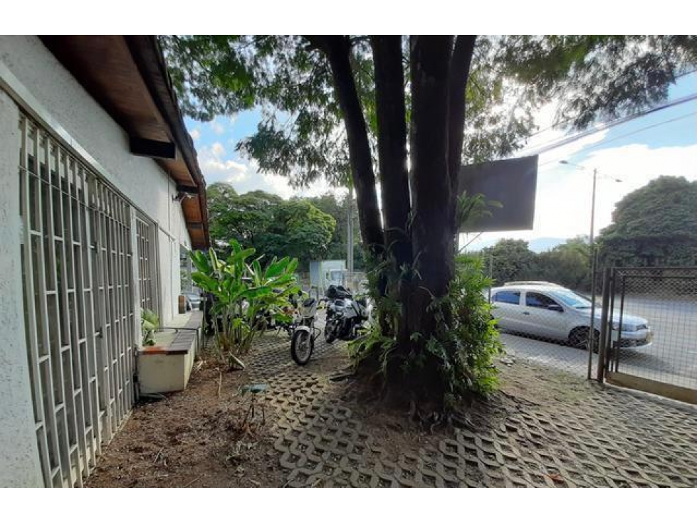 Venta Casa local oficina la Aguacatala 398 Mts2 lote — foto 3