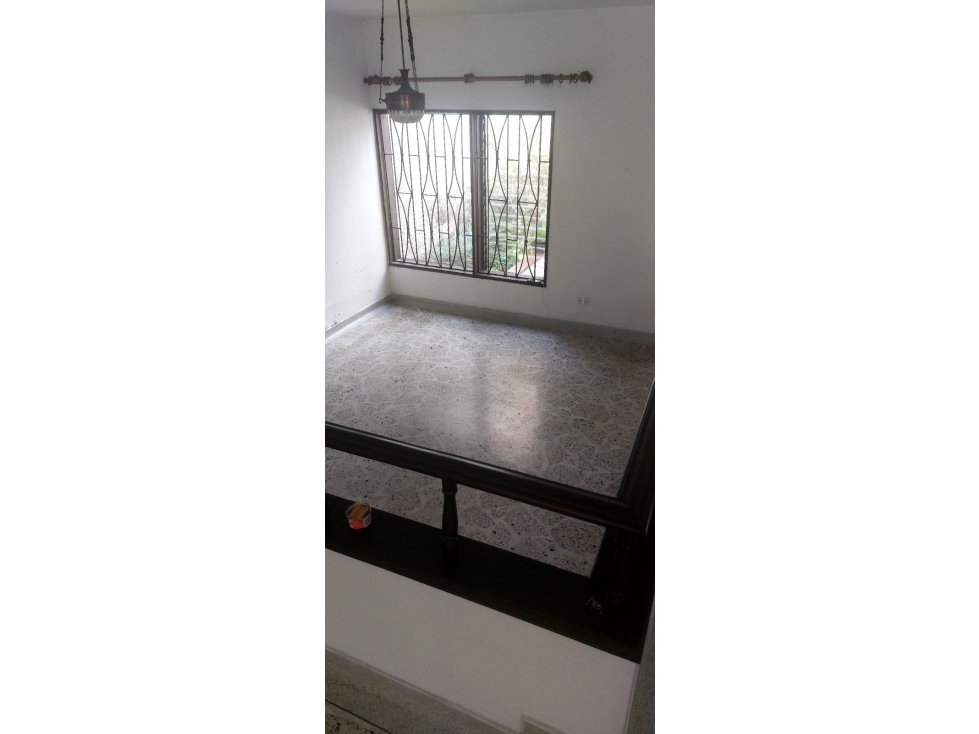 Venta Casa Conquistadores Medellín 350 Mts2 lote de 225 mts2 — foto 4