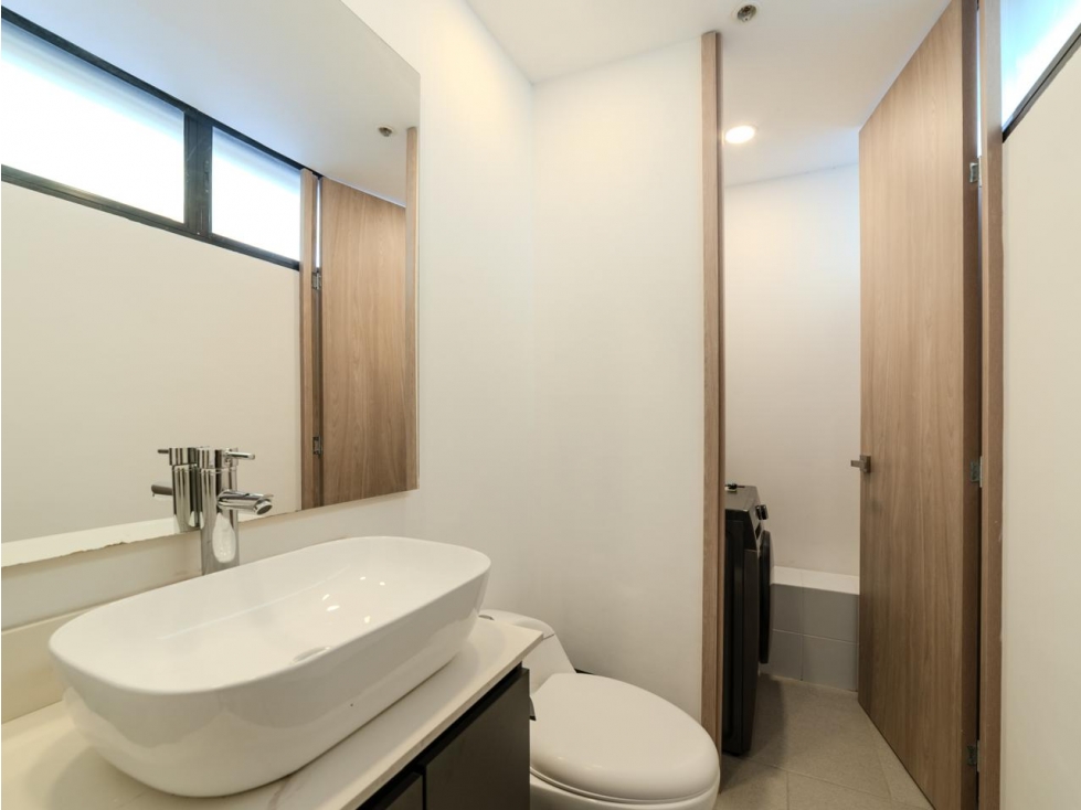 Venta Aparta estudio Laureles Medellín 80,67 Mts2 **Airbnb** — foto 5