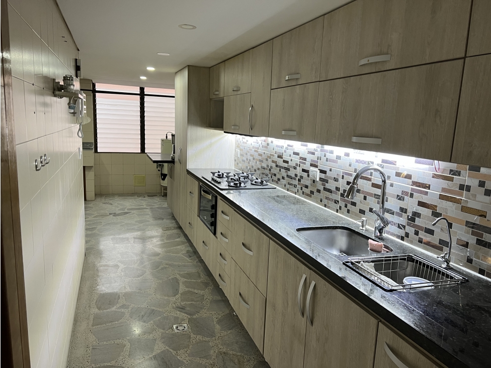 Venta Apartamento Laureles Medellín 160 Mts2 — foto 2