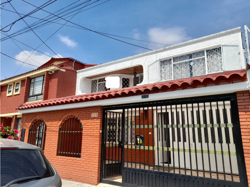 Hermosa Casa en Venta Modelia Bogotá