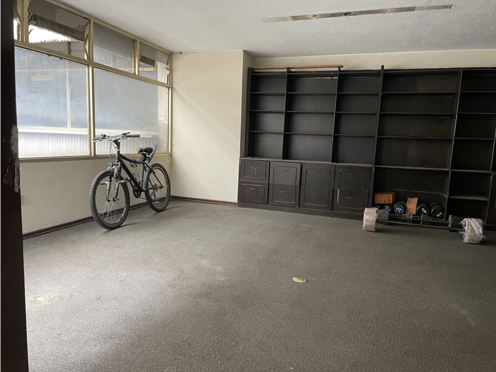 Local centro histórico Bogotá, 130mts — foto 2