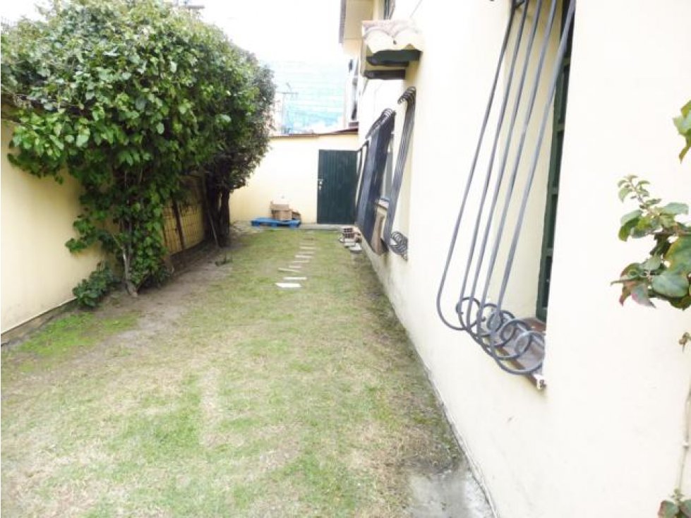 Venta::Lote::221m2::Santa Paula::$1600MM — foto 2