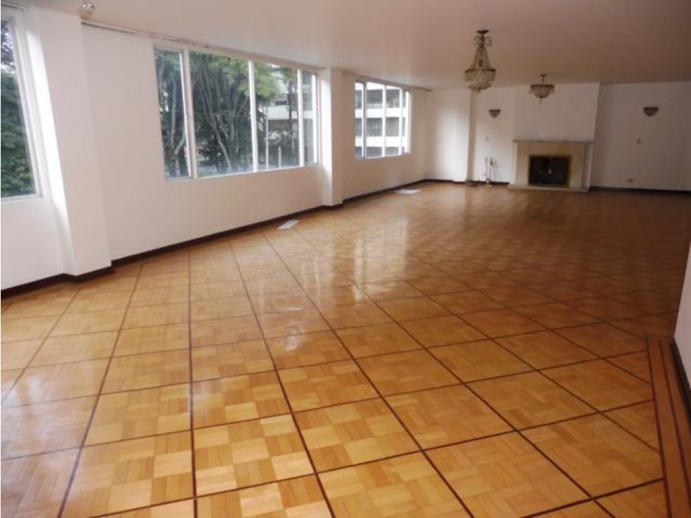 Apto::Venta::200m2::4H::Chicó::W660434
