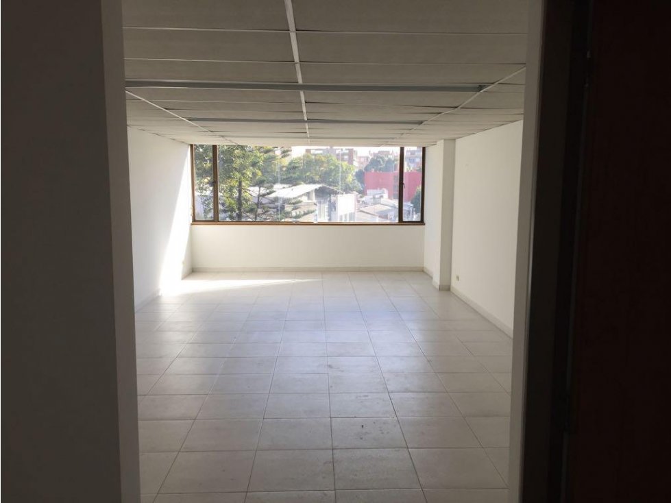 BJ oficina::40mts:1 gar:1 bño::$290 ':Chico
