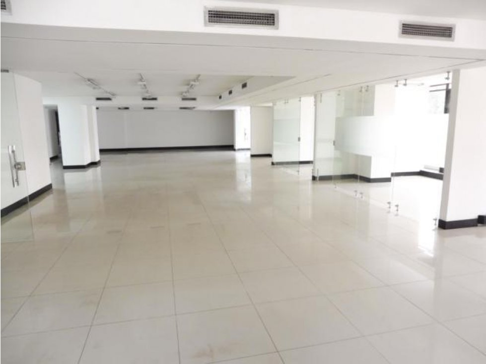 Oficinas::Arriendo::358m2::Sta Bibiana::W800394