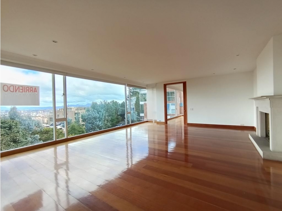 Apto Torres de Llorente: 245m2, 3H, 3.5B y 1P