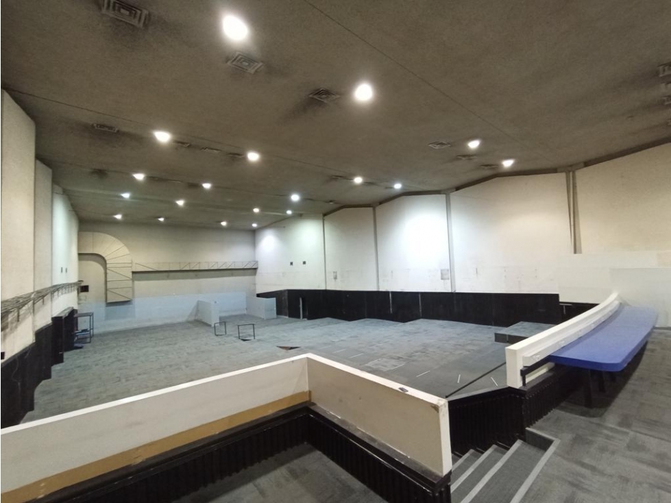 Local en Chapinero: 1396m2