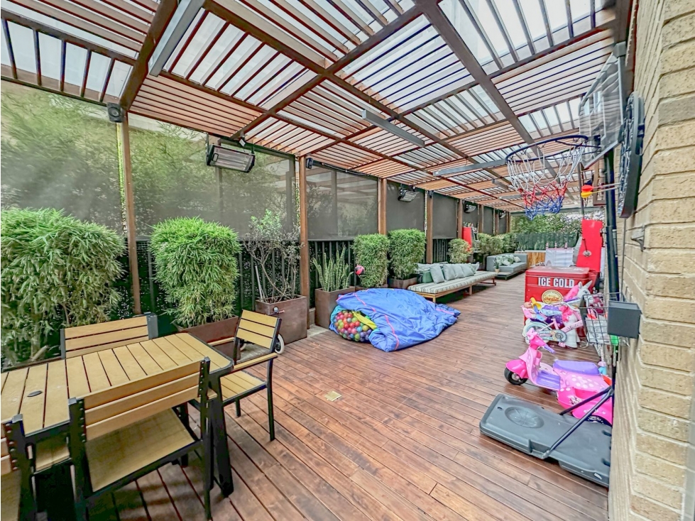 Apartamento para la venta en edificio Natura en Chico, Bogota - 1