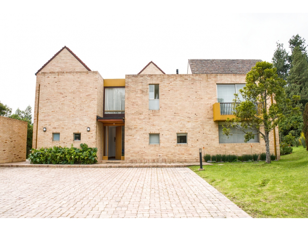 Casa para la venta en Sikasue, La Calera
