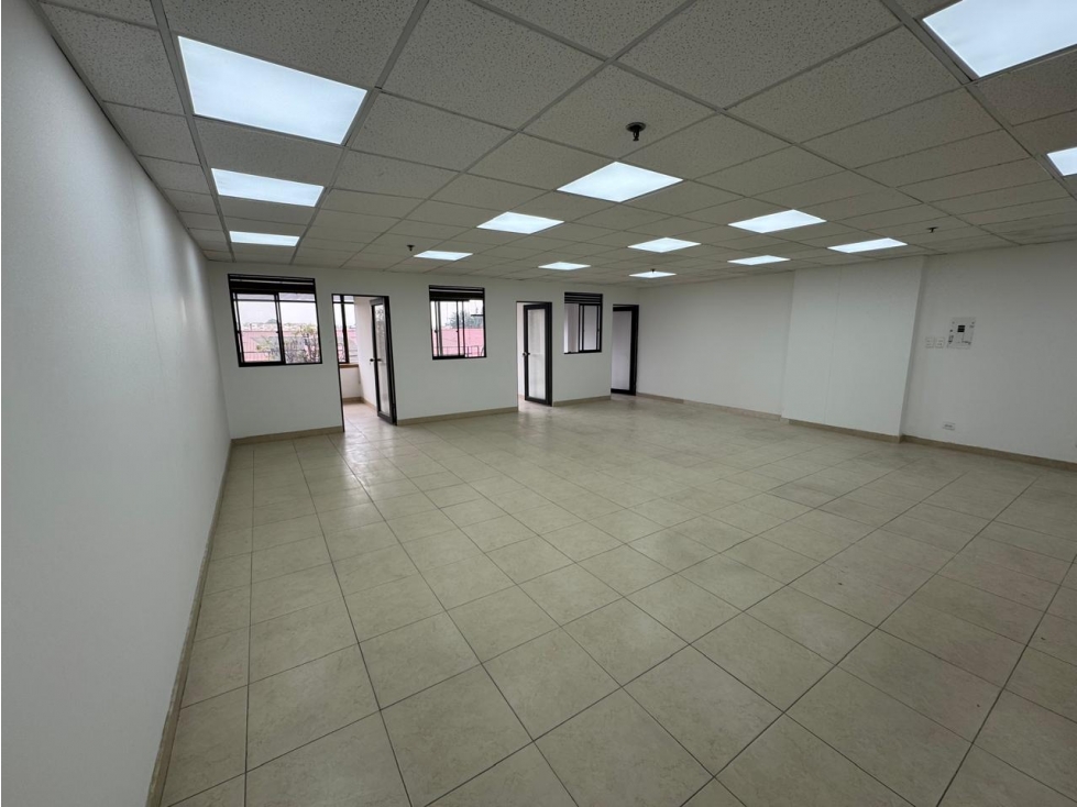 Oficinas en el sector de El Dorado: 86m2 — foto 3