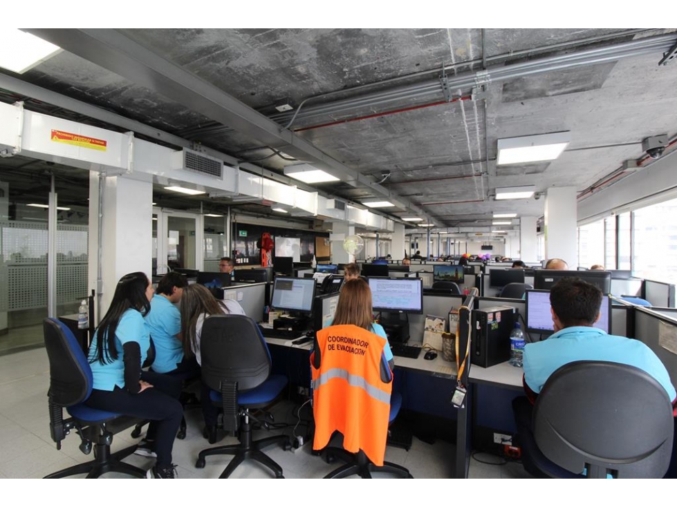 Oficinas Centro Internacional: 2022m2 — foto 2