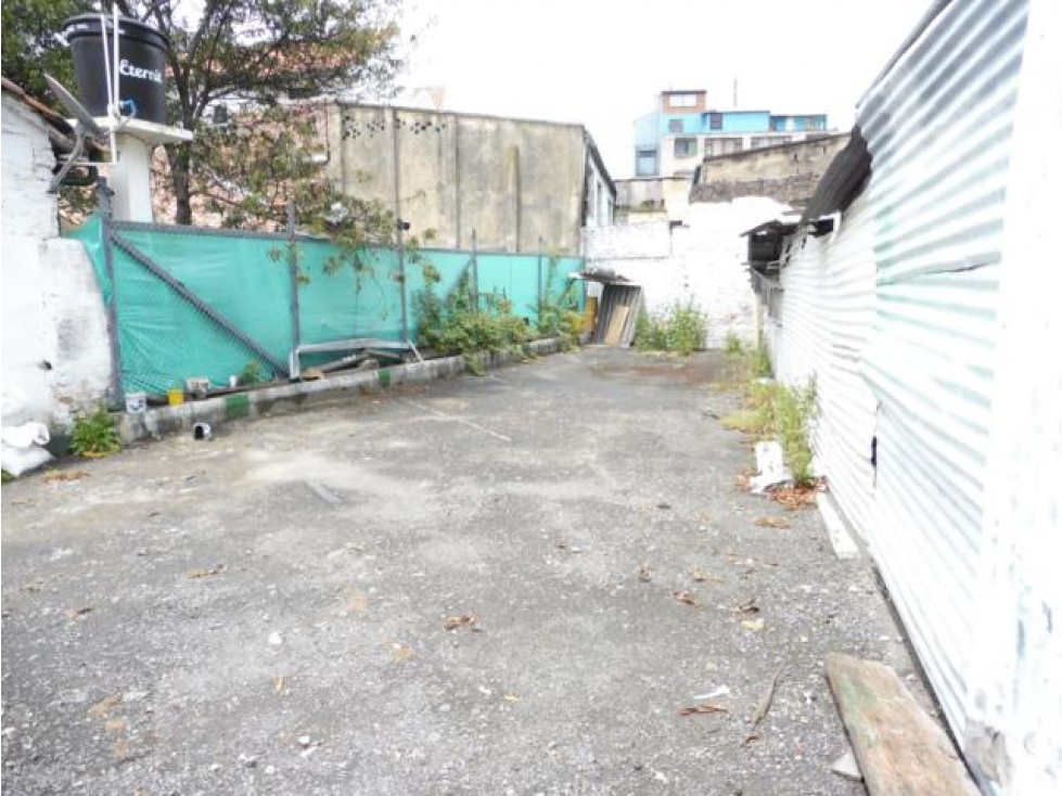 Lote Eje Ambiental - Centro de Bogotá: 374m2 — foto 2