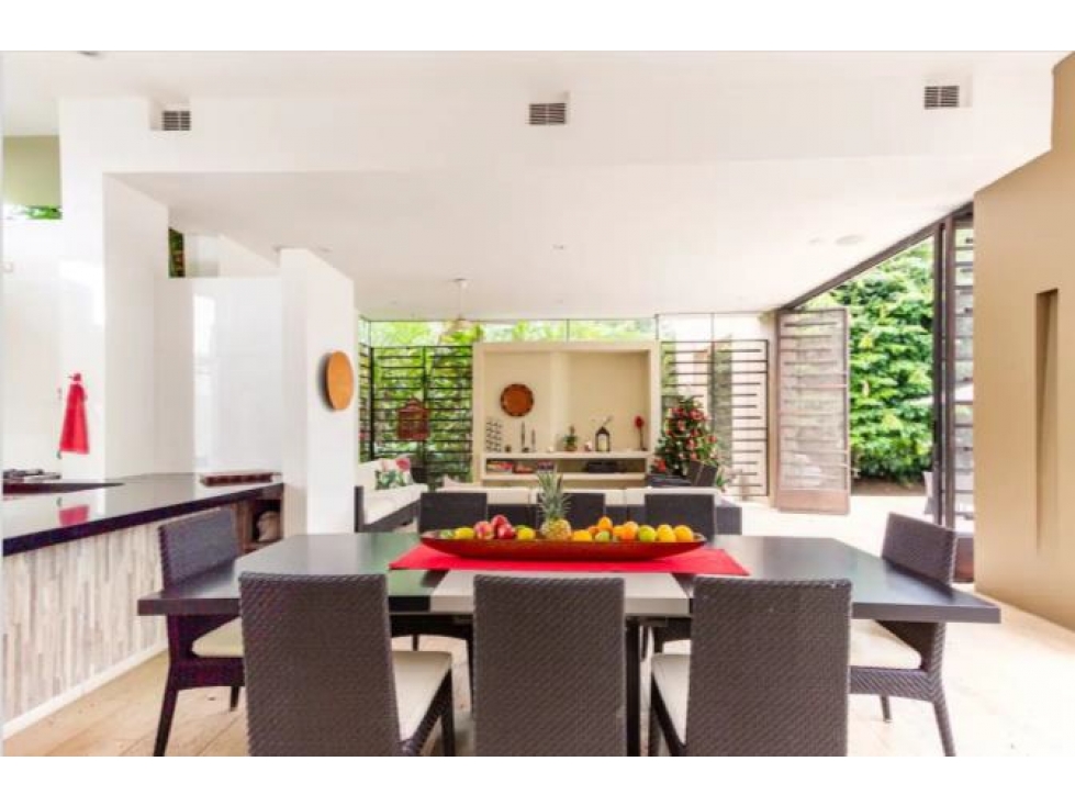 Casa Anapoima: 335m2 construidos, lote 2600m2, 4H y 5B - 2
