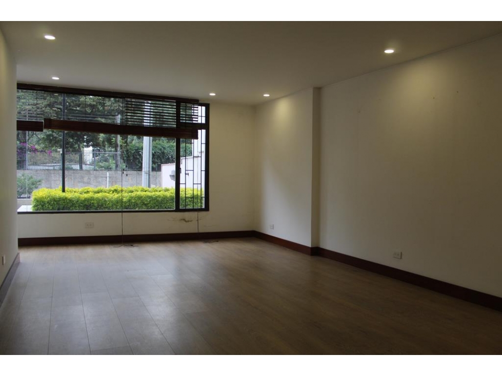 Apto La Cabrera: 310m2, posibilidad de terraza, 3H, 3.5B y 3P — foto 2
