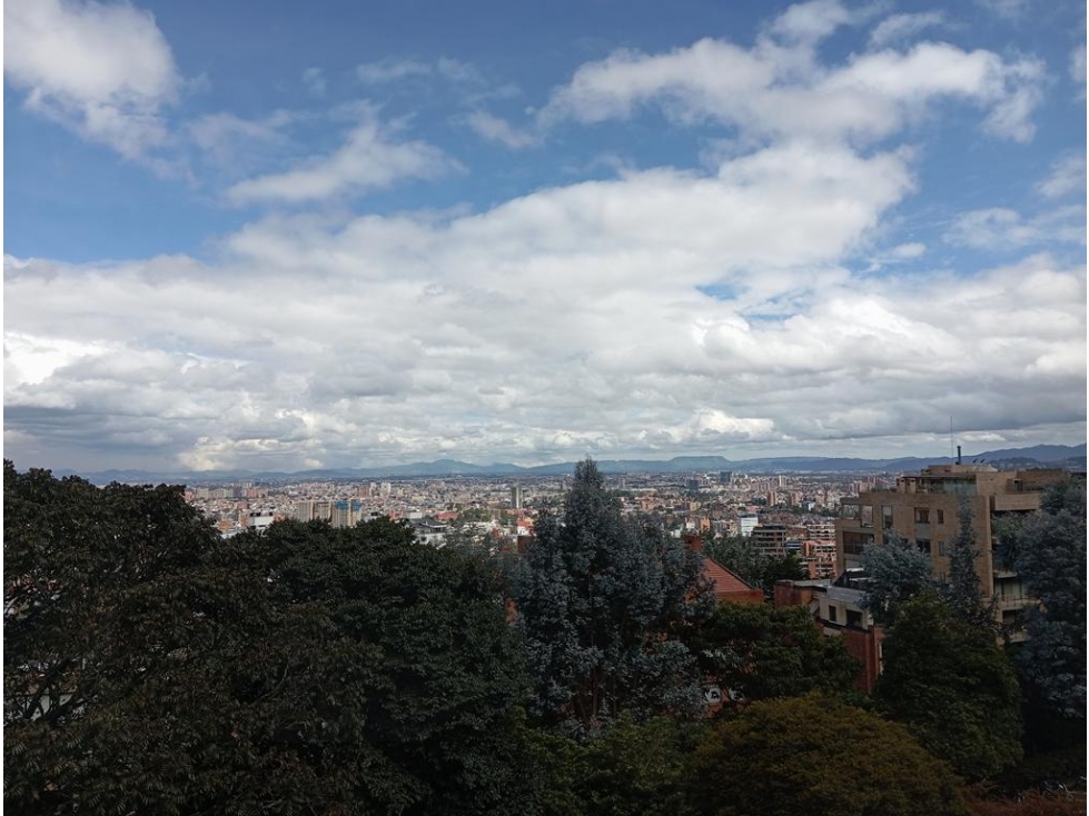 Apto Torres de Llorente: 245m2, 3H, 3.5B y 1P — foto 2