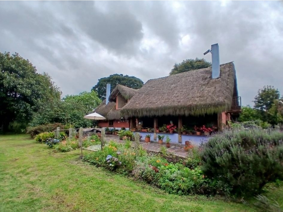 Finca en Tenjo: 21.18 hectáreas, 2 casas y casa de mayordomos — foto 2