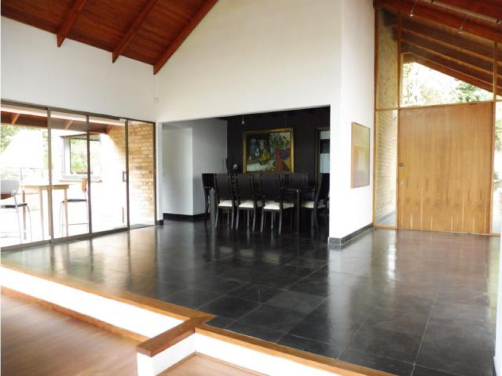 Casa::Venta::350m2::4H::Aposentos::W581448 — foto 3