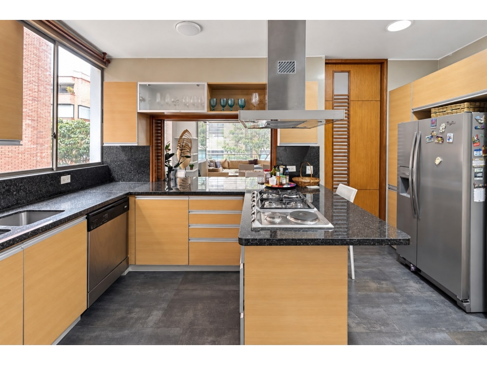 Apartamento amoblado para arrinedo en Rosales, Bogota - 5