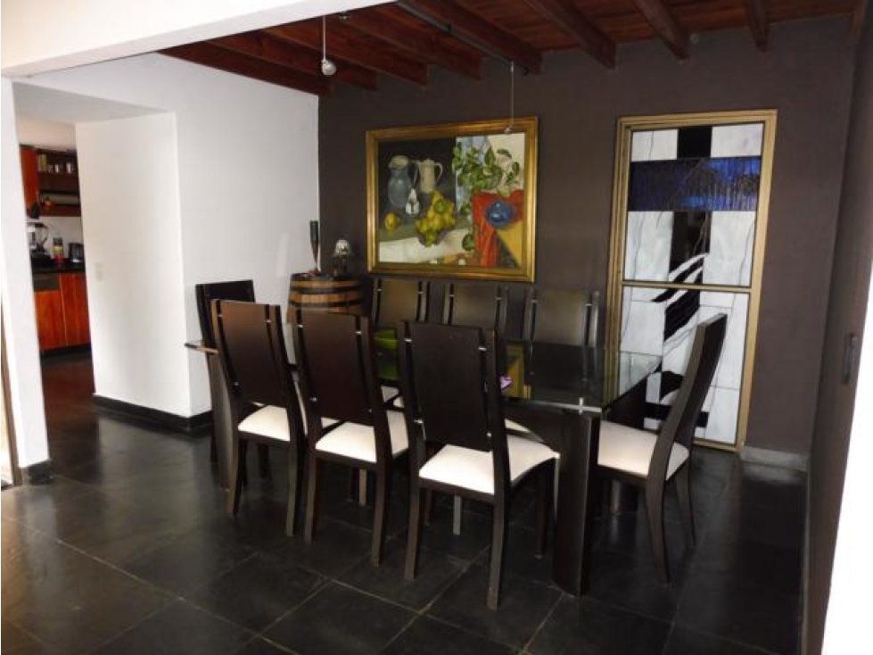 Casa::Venta::350m2::4H::Aposentos::W581448 — foto 4