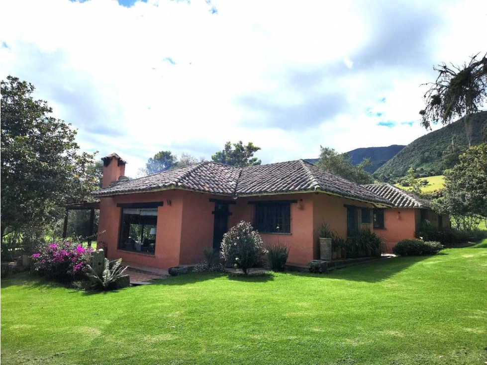 Casa Tabio: 189m2, 4 cuartos / lote 10970m2 — foto 3