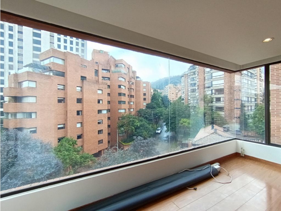 Apto Rosales: 239m2, 3H, 3.5B y 3P - 2
