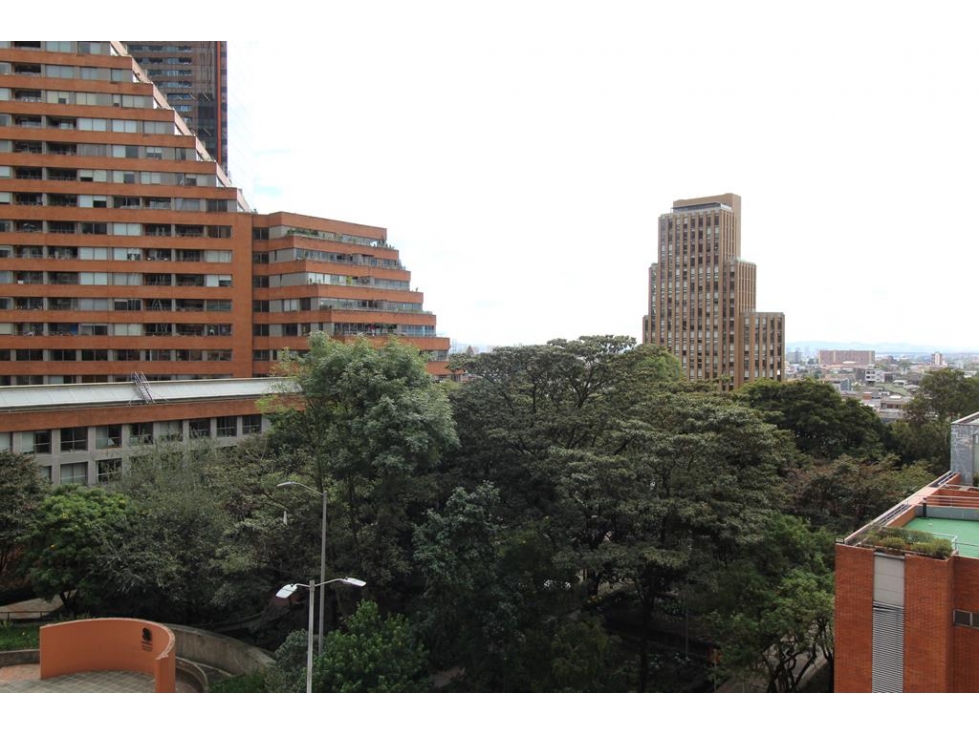 Oficinas Centro Internacional: 649m2 — foto 4