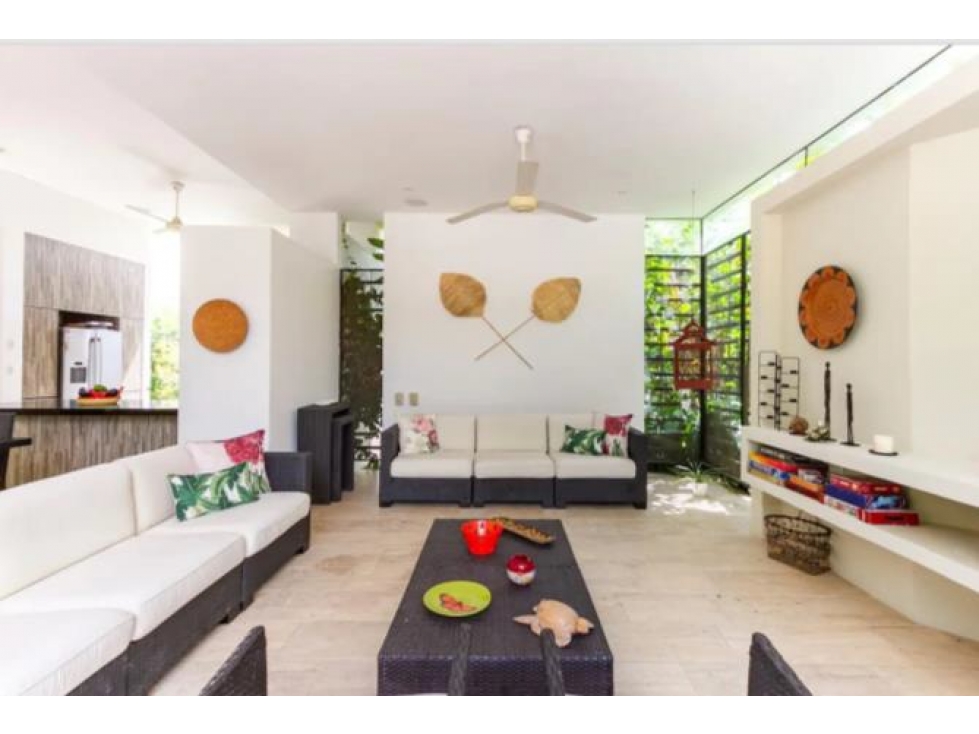 Casa Anapoima: 335m2 construidos, lote 2600m2, 4H y 5B - 4