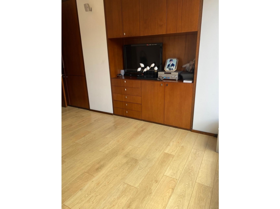 Apartamento para la venta o arriendo en Chico Revervado, Bogota — foto 4